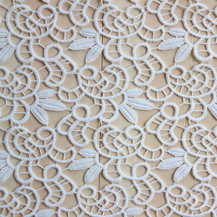 XS1328 Beautiful Design Soft White Guipure Lace Fabric Cord Lace Fabric For Dress