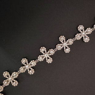 XB183 Embellishment Fashion Jewelry Glass Plastic Rhinestone Chain Trim