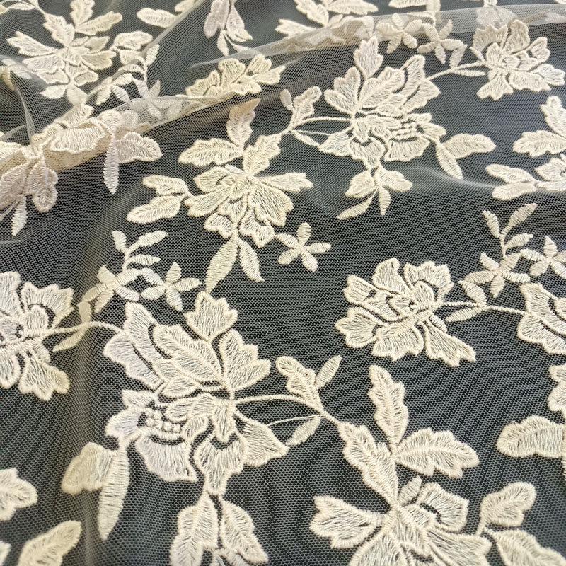 French Embroidery Lace Fabric for African Wedding Dresses XF6065
