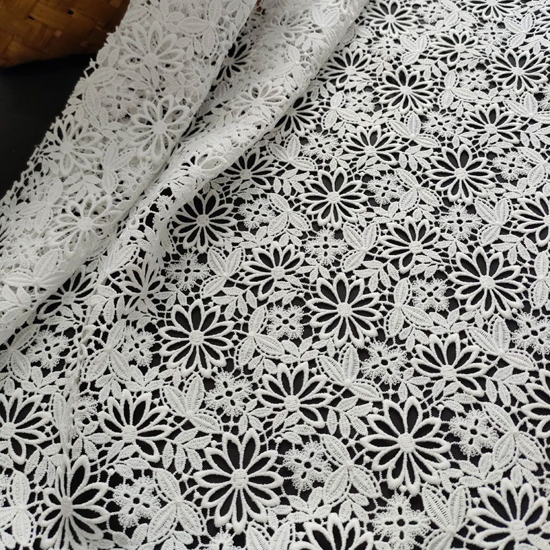 Custom Fashionable Little Daisy Embroidery Lace Fabric XS1793